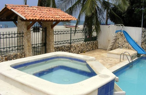 Urb Don Jaca House | CASA DE PLAYA IDEAL PARA 25 PERSONAS