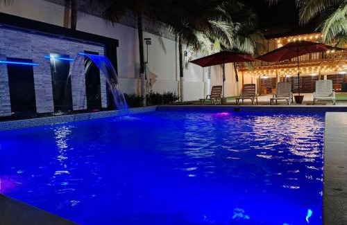 Caleta Cruz House | Casa de Playa Palmeras