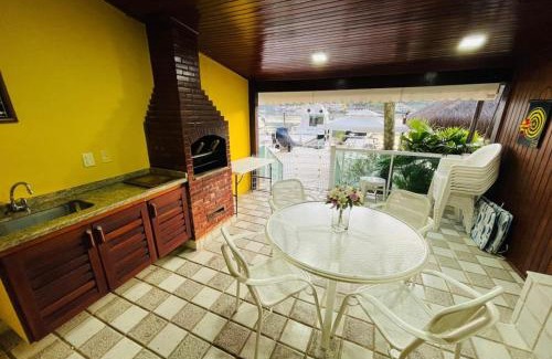 Itanema House | Casa de Praia Angra dos Reis c/Píer exclusivo à Beira Mar + Churrasqueira a 5min da praia.