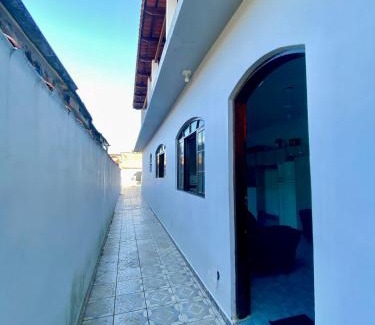 Itanhaem House | Casa de praia espaçosa