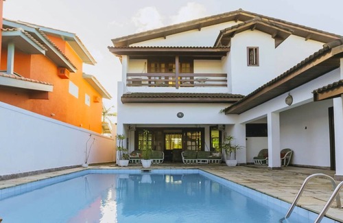 Jardim Acapulco House | Casa de Praia no Guaruja com SPA e Piscina