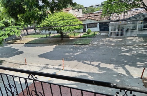 Cali House | Casa de renta vacacional, amplia, punto estratégico de Cali, ideal para familias