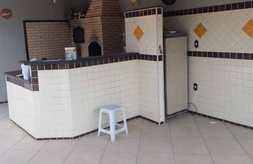 Praca da Bandeira House | Casa de Temporada Para 10 Pessoas com 4 Suítes