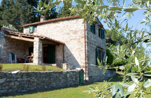 Castellina in Chianti Cottage | CASA DEGLI ULIVI - COTTAGE WITH SWIMMING POOL