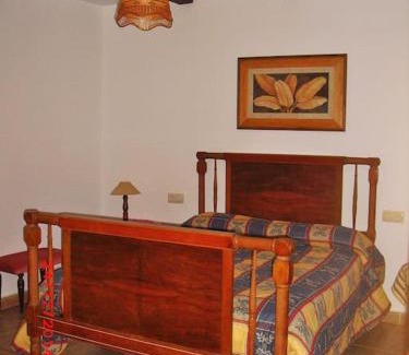 Majada Carrasca House | Casa del Abuelo 1