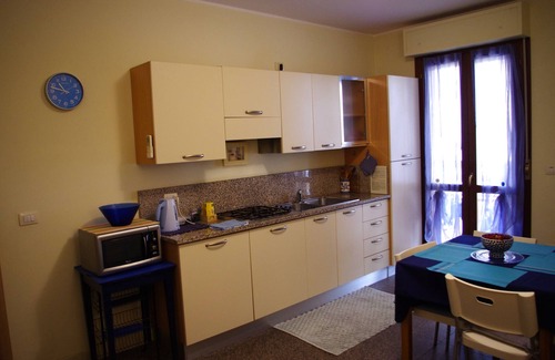 Alghero Apartment | Casa del Mar Three-room superior apartment with covered veranda - CIN: IT090003B4000E2202