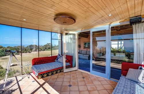 Waitpinga Villa | Casa Del Mar with the Best views in Encounter Bay