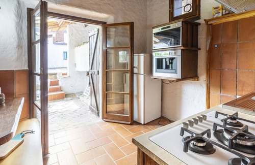 Arolo House | Casa del Pittore by Interhome