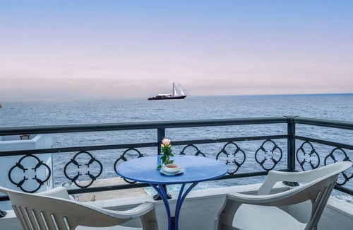 Armenistis Apartment | Casa del Sol #3 - Walk to the beach in 1 min!