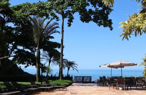 Camburi House | Casa Deliciosa em Condo c/Piscina Frente ao Mar