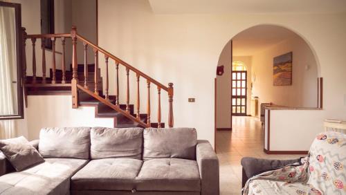 Angera House | Casa di Alice