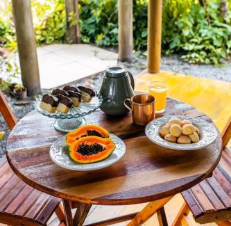 Ubatumirim House | Casa do bananal - Praia Estaleiro (Ubatumirim) -Ubatuba/SP