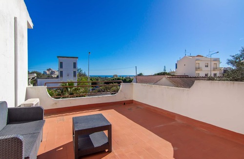 Portimao Villa | Casa do Diplomata - 5 bedrooms with paddle tennis and private pool