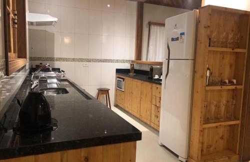 Visconde de Maua House | Casa dos Pinheiros