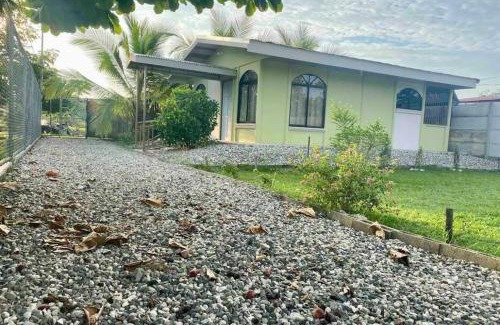 Rio Claro House | Casa El Jardín