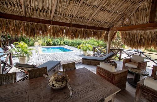 Sabadeco Hotel | Casa El Tropico