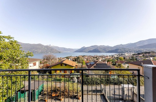 Germignaga Apartment | Casa Elena - Beautiful lake view - Cod. 0001