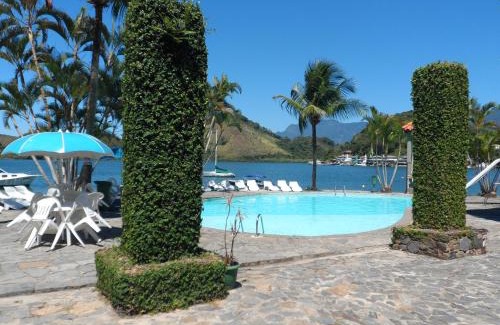 Itanema House | Casa em Angra dos Reis no Paraíso do Condomínio do Engenho