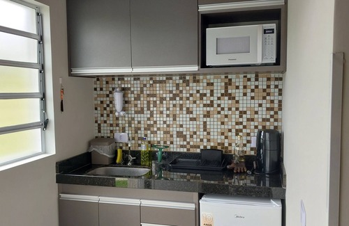 Sao Roque Ski Chalet | Casa em Frente a um Lago, Próximo a Rota do Vinho em São Roque - SP