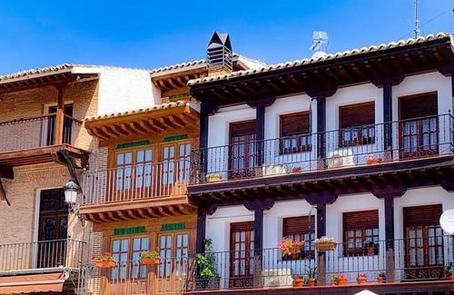 La Puebla de Montalban House | Casa en plaza mayor de La Puebla de Montalbán a tan solo 20 minutos de Toledo