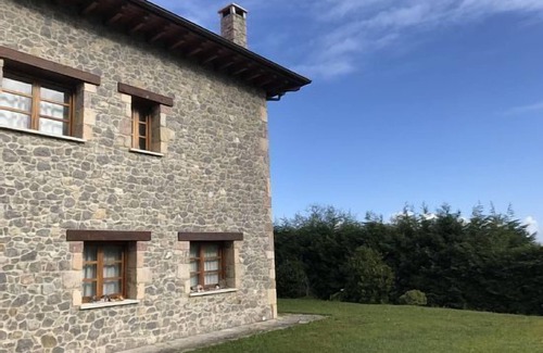 Villahormes Cottage | Casa en Villahormes for 10 people
