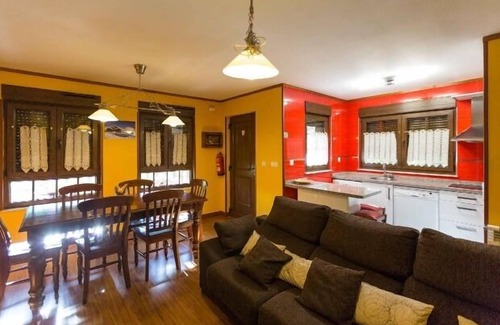 San Martin de Valdetuejar Cottage | Casa Lara for 4 people