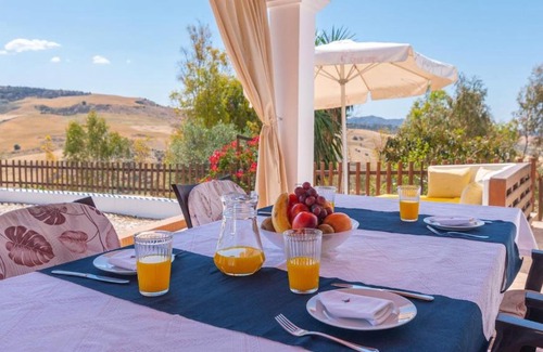 Villanueva de la Concepcion House | Casa La Era Villanueva de la Concepción by Ruralidays