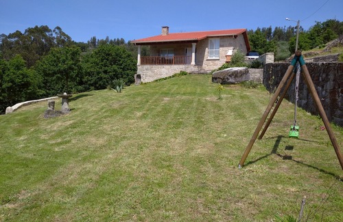 Ponte Caldelas House | CASA ESFARRAPADA
