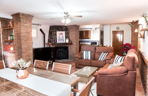 La Zubia House | Casa espaciosa cerca de Monachil