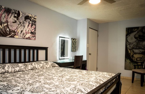 Levittown House | Casa Especial @10 min from Dorado, 20 from San Juan