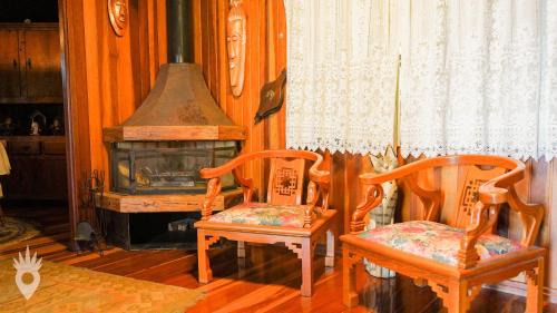 Indaiatuba House | Casa Europeia com Lareira & Piscina em Indaiatuba