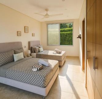 Anapoima Villa | Casa Familiar con Piscina, BBQ, Bicicletas