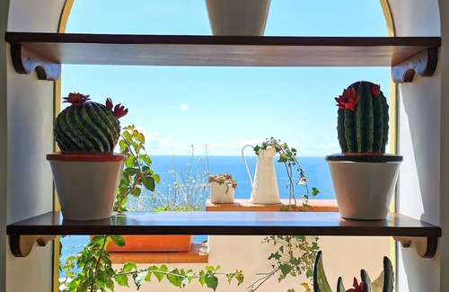 Chiesa Nuova Villa | Casa Fiorita, a corner of paradise