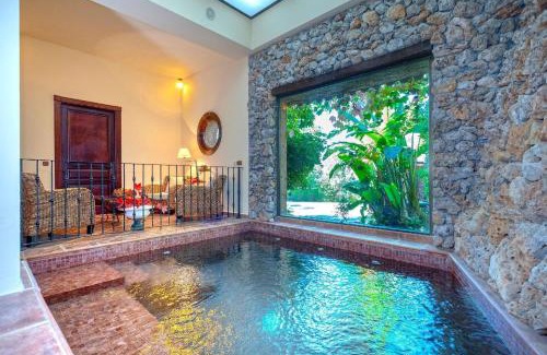 Alcaucin House | Casa Flores