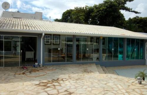 Centro House | CASA FRENTE PRA AGUA/REPRESA JURUMIRIM