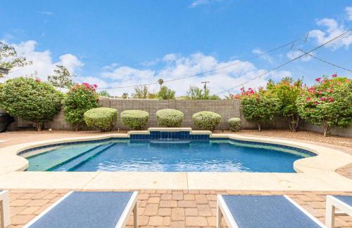 Peters View House | Casa Gia- Quiet Luxury Biltmore Area - Heated Pool