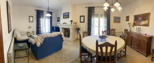 Ruidera House | Casa Gonzalez