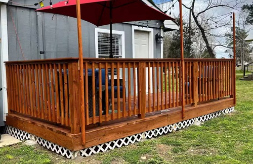 Livingston Cottage | Casa Hornitos/Beautiful Cottage 8 min from lake