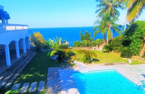 Borrifos House | Casa Ilhabela Sea Front-South Island - Near Curral Beach
