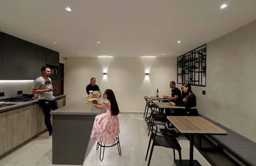 Laureles - Estadio House | Casa Indigo, Laureles Estadio/jacuzzi/estación Metro