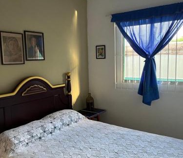 Bairro das Laranjeiras House | Casa Jacaraipe 100 m da praia