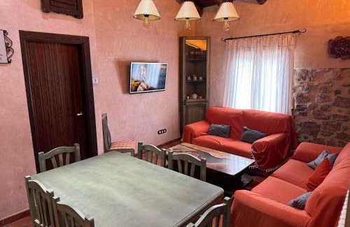 Orihuela del Tremedal House | Casa Juan