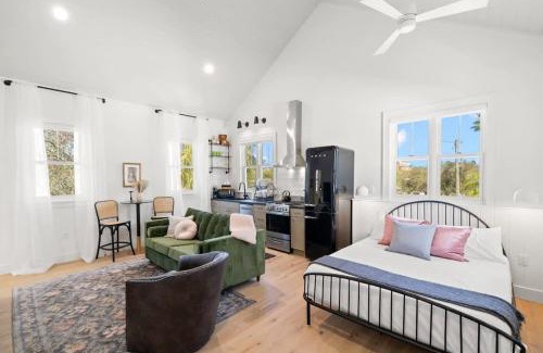 Historic Ybor Apartment | Casa Julieta - Stunning Ybor Studio