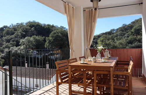 Aracena House | Casa La Buganvilla 2 Aracena- acogedora casa rural. En urbanización tranquila