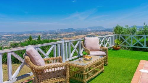 El Gastor Villa | Casa La Buhardilla del Gastor by Ruralidays