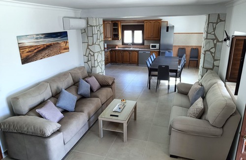 Alora Cottage | Casa La Fuente Ideal Para Familias con Piscina y Barbacoa