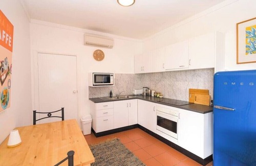 Cowes Apartment | Casa La Mer 2 Bdr Apartment with Ocean view