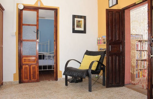 Almedinilla Bed & Breakfast | Casa La Nuez B & B, spacious bathrooms, free WiFi, terrace, swimming pool, garden