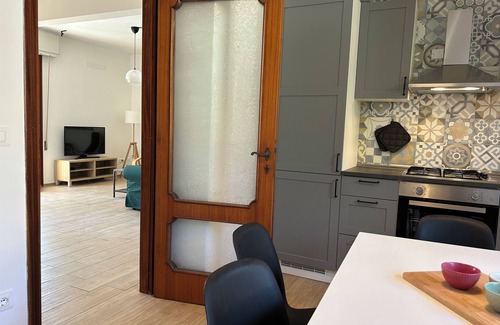 Pisa Apartment | Casa La Pigna - Three Bedroom Apartment, Sleeps 6