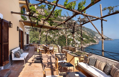 Positano City Centre House | Casa La Riva with shared pool - My Rental Homes